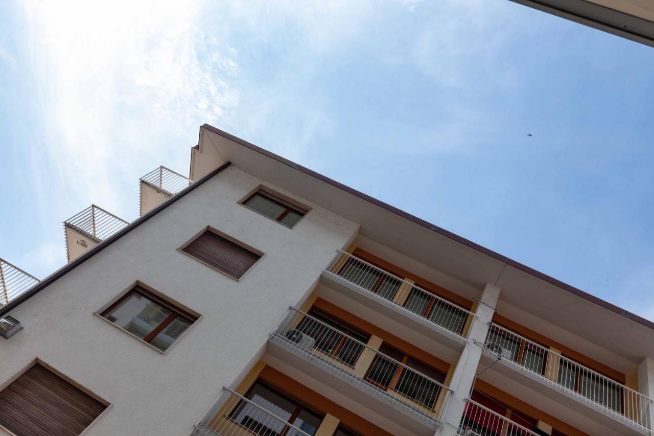 Attico In Centro A Belluno - Marmolada Apartment Exterior photo